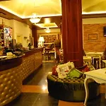 2 Kitarrat Boutique & Hotel 4*