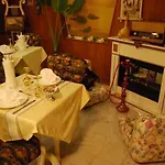 2 Kitarrat Boutique & Durres