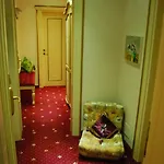Hotel 2 Kitarrat Boutique & 4*