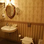 2 Kitarrat Boutique & Hotel Durres