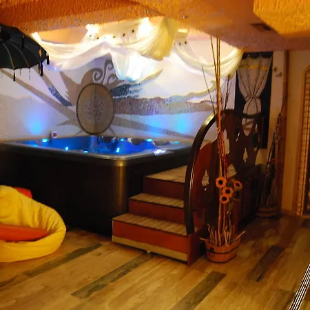 2 Kitarrat Boutique & 4* Dıraç