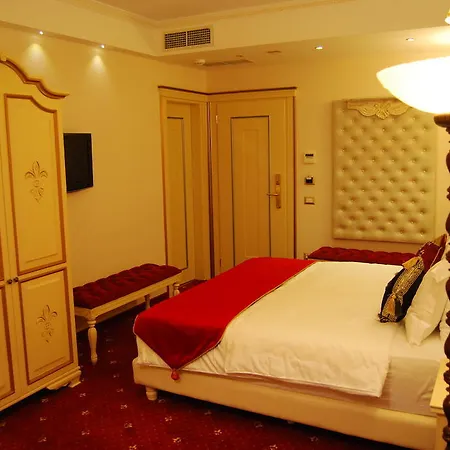 Otel 2 Kitarrat Boutique &