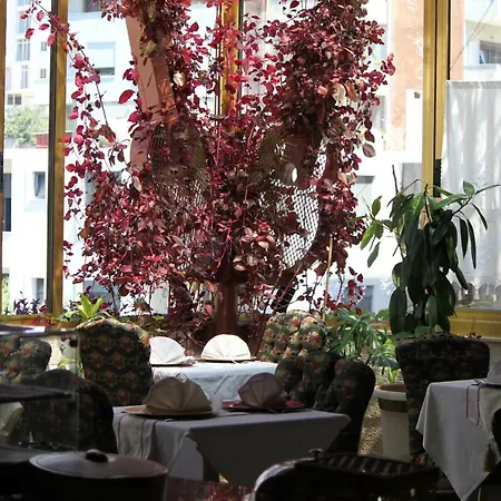 Hotel 2 Kitarrat Boutique &