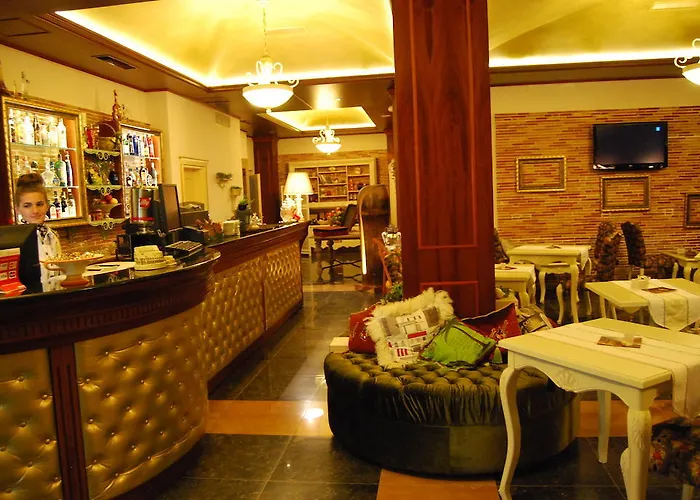 2 Kitarrat Boutique & 호텔 4*