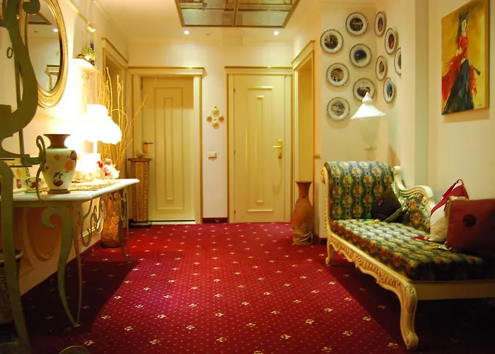 2 Kitarrat Boutique & 호텔 4*