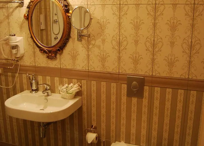 2 Kitarrat Boutique & 호텔 Durrës