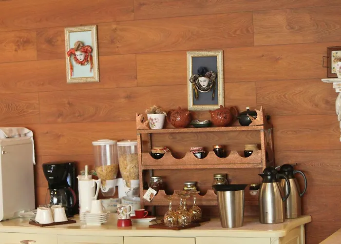 호텔 2 Kitarrat Boutique &