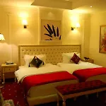 2 Kitarrat Boutique & 4*