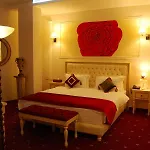 2 Kitarrat Boutique & 4*