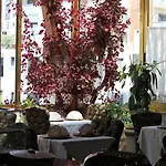 Hotel 2 Kitarrat Boutique &