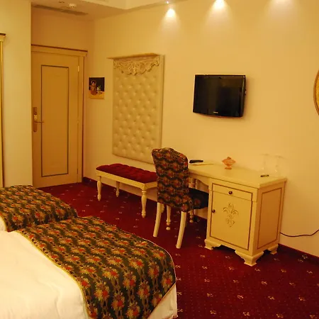 2 Kitarrat Boutique Hotel&spa 4*