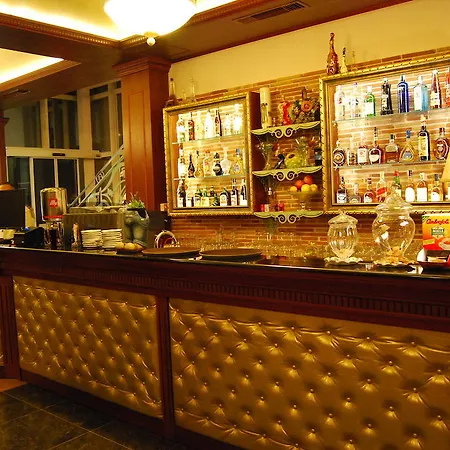 2 Kitarrat Boutique & فندق 4*