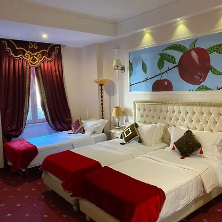 2 Kitarrat Boutique & دراس