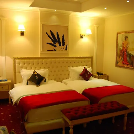 2 Kitarrat Boutique Hotel&spa 4*