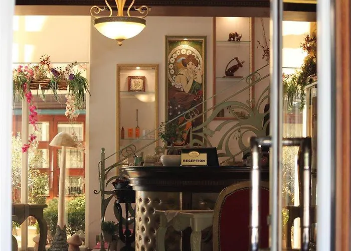 Отель 2 Kitarrat Boutique & Дуррес