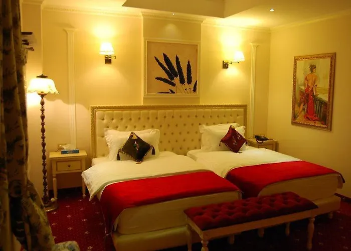 2 Kitarrat Boutique & 4*