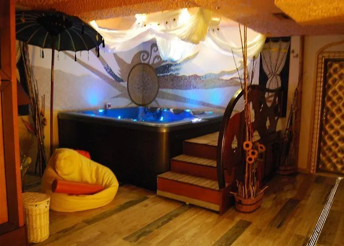 Отель 2 Kitarrat Boutique & Дуррес