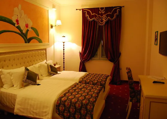 2 Kitarrat Boutique & 4* Дуррес