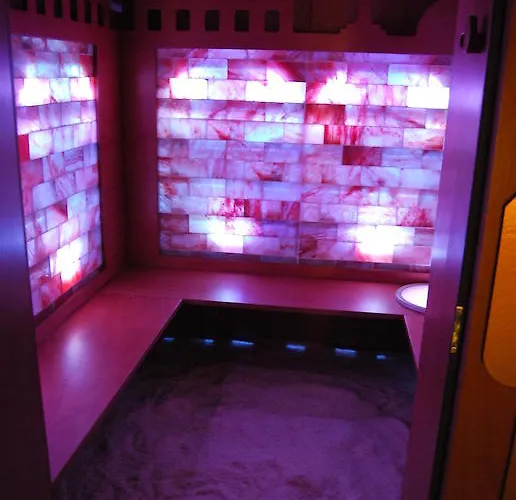 Отель 2 Kitarrat Boutique & Дуррес