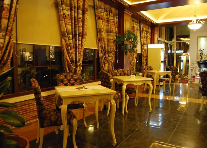 2 Kitarrat Boutique & 4*